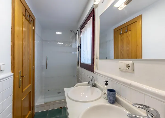 Arbana Country house